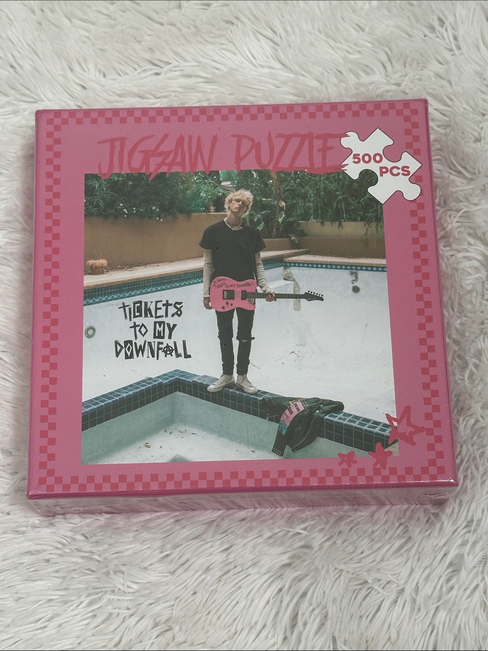 New! Sealed MGK Maxhine Gun Kelly Puzzle 500 pieces